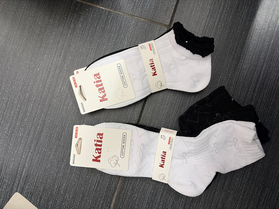Fantasia calzini 1€ donna cotone